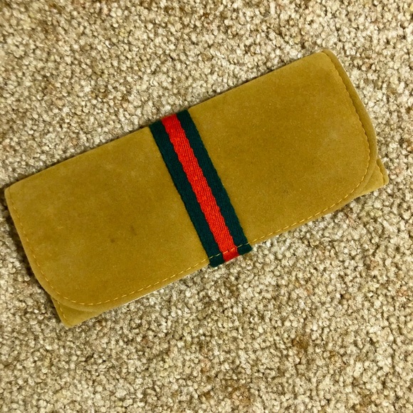 Handbags - Vintage travel case